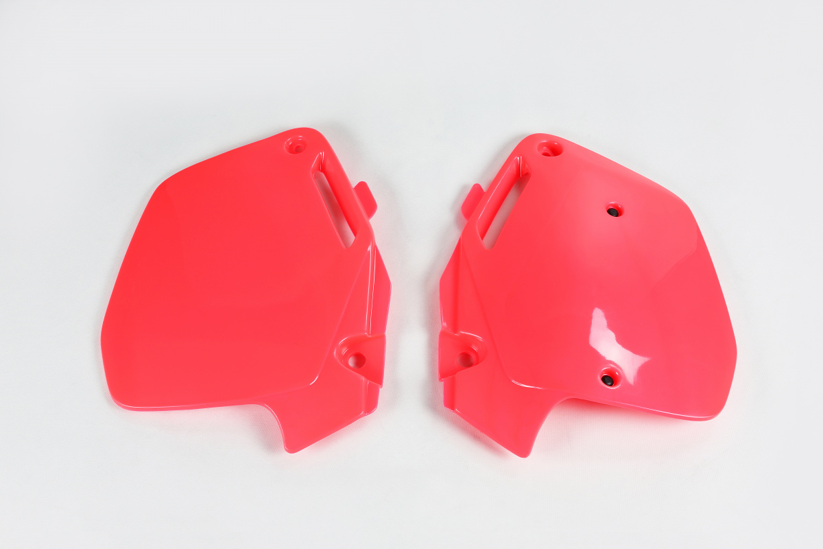 Side panels - red 067 - Honda - REPLICA PLASTICS - HO02626-067 - UFO Plast