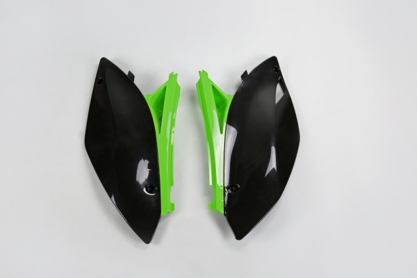 Side panels / Black-green - oem - Kawasaki - REPLICA PLASTICS - KA04706-999 - UFO Plast