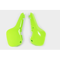 Side panels - green - Kawasaki - REPLICA PLASTICS - KA02785-026 - UFO Plast