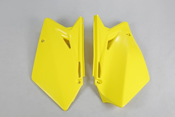 Side panels - yellow 102 - Suzuki - REPLICA PLASTICS - SU04906-102 - UFO Plast