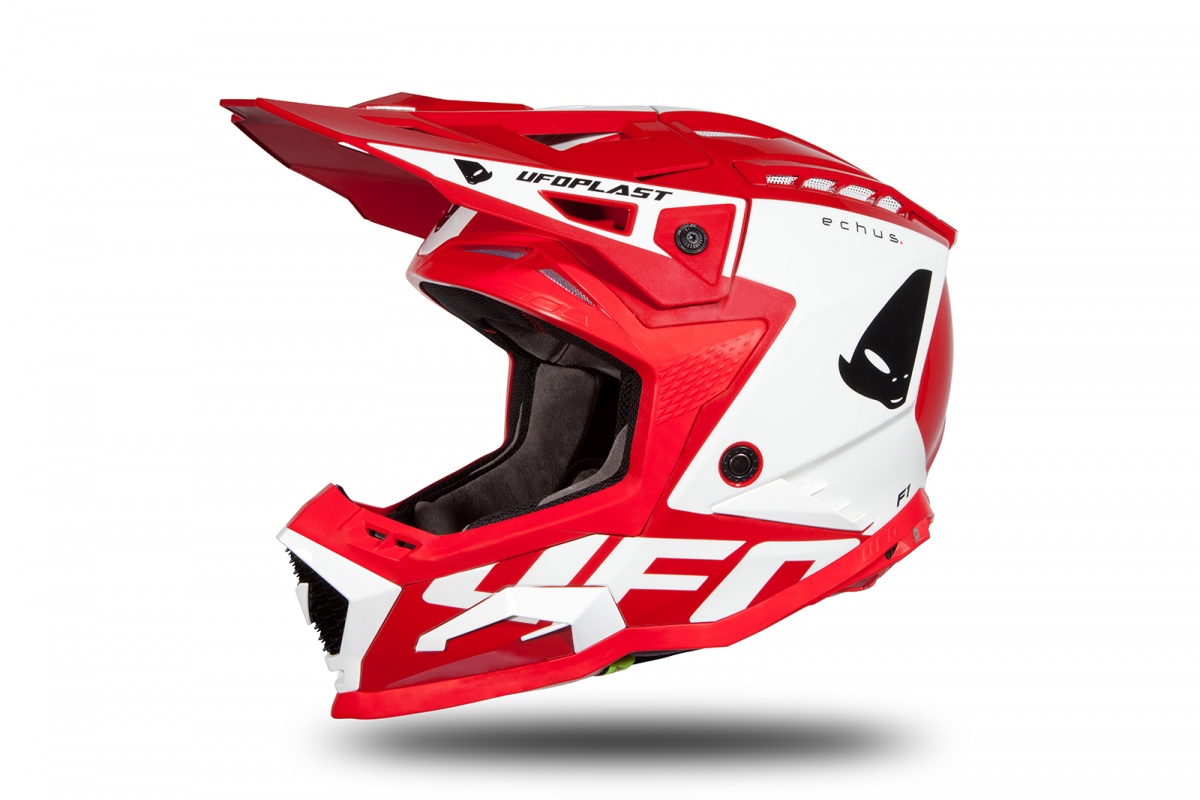 Red motocross deals helmet